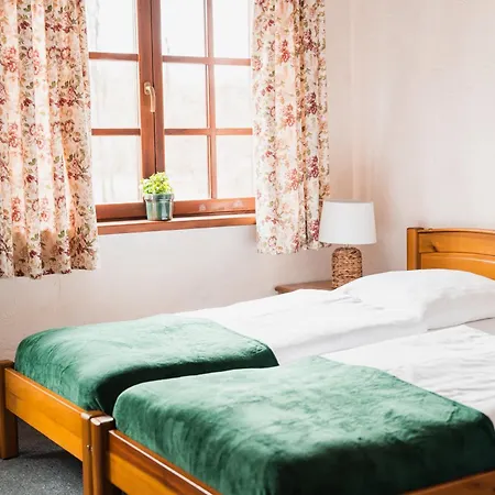 Bed and Breakfast Karczma Zacisze Krutyń Exterior foto